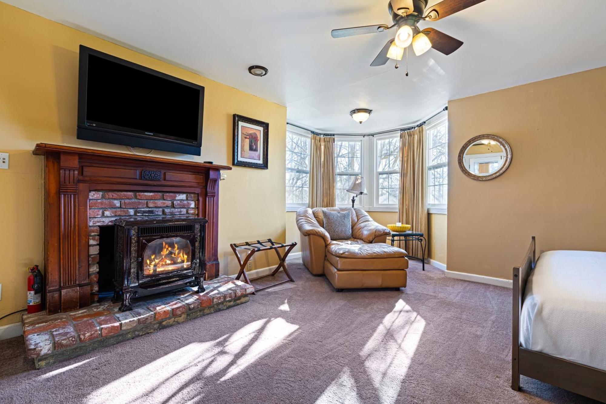 Victorian Manor In Paso Robles Wine Country Pool Hot Tub Firepit Tennis Court Sleeps 28 Dış mekan fotoğraf