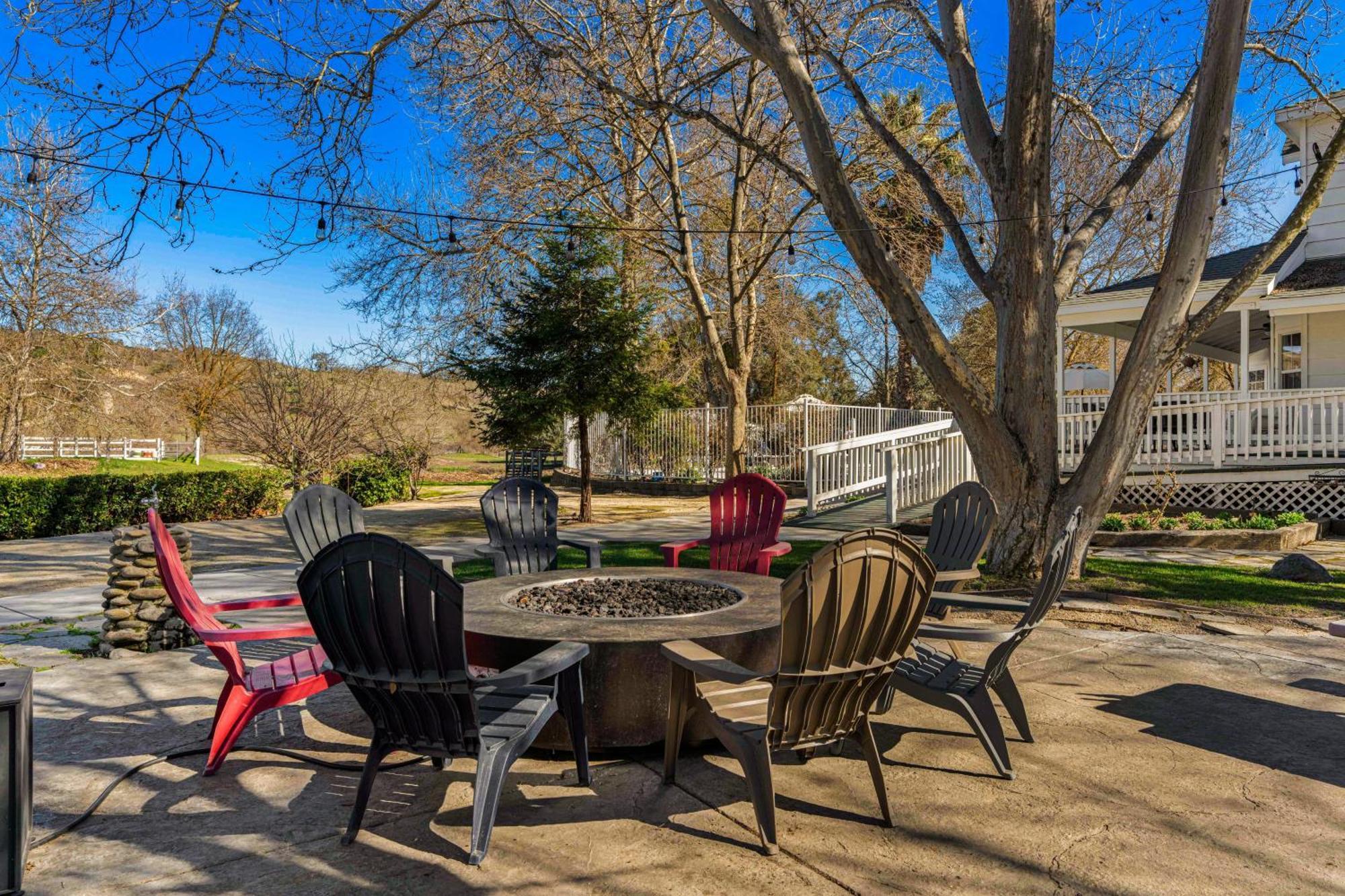 Victorian Manor In Paso Robles Wine Country Pool Hot Tub Firepit Tennis Court Sleeps 28 Dış mekan fotoğraf