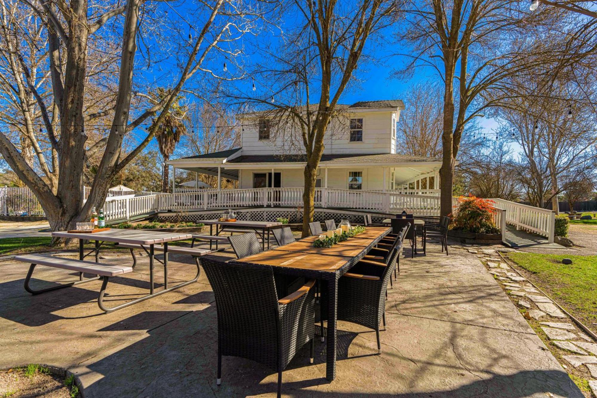 Victorian Manor In Paso Robles Wine Country Pool Hot Tub Firepit Tennis Court Sleeps 28 Dış mekan fotoğraf