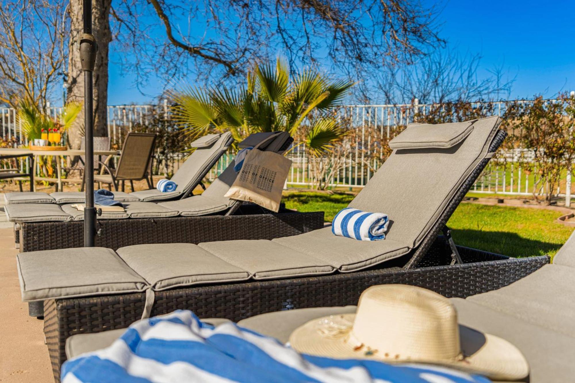 Victorian Manor In Paso Robles Wine Country Pool Hot Tub Firepit Tennis Court Sleeps 28 Dış mekan fotoğraf