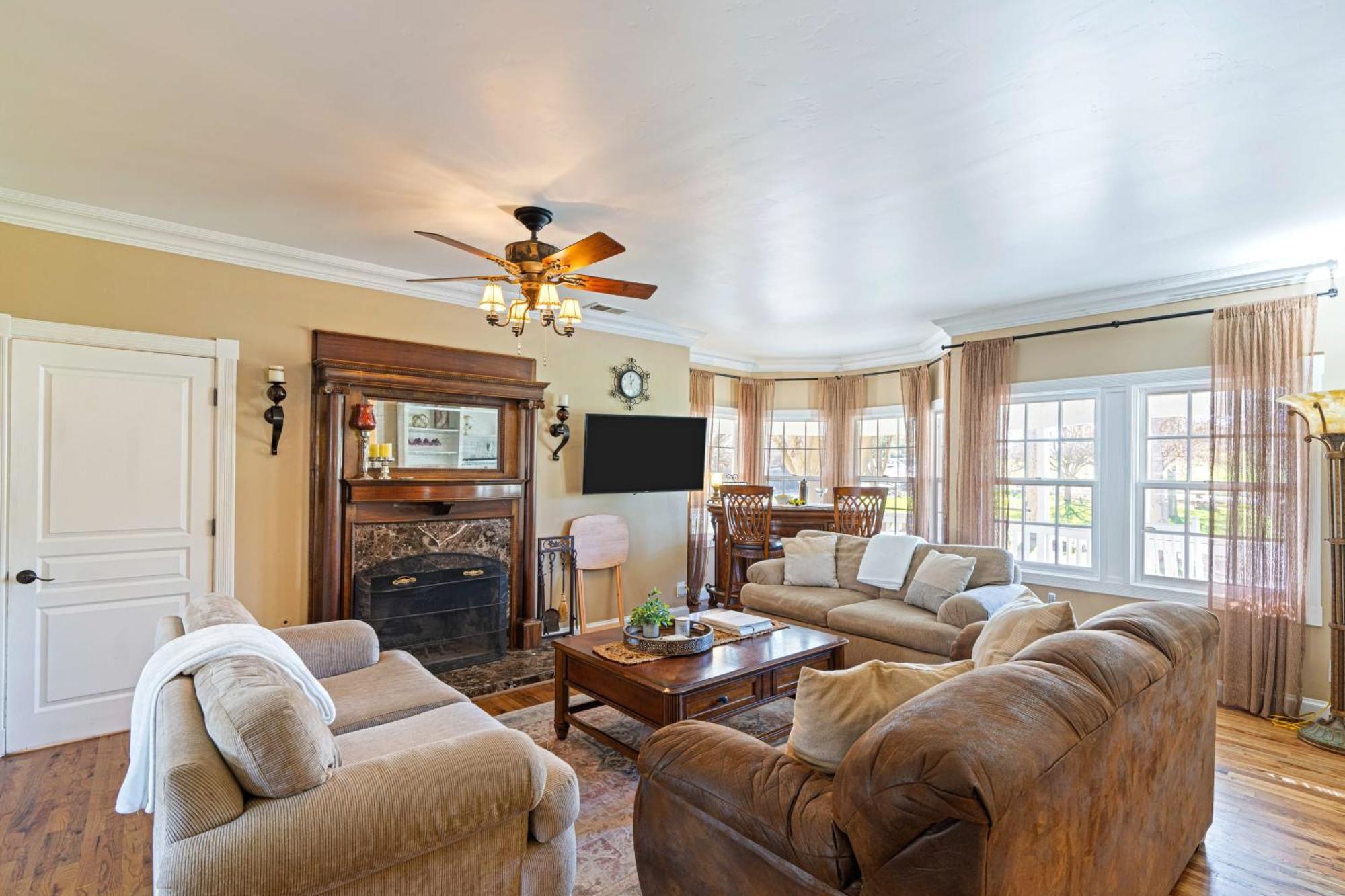 Victorian Manor In Paso Robles Wine Country Pool Hot Tub Firepit Tennis Court Sleeps 28 Dış mekan fotoğraf